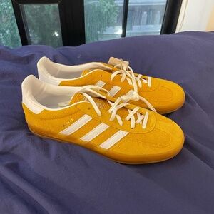 Adidas Gazelle Indoor 'Orange Peel Gum'